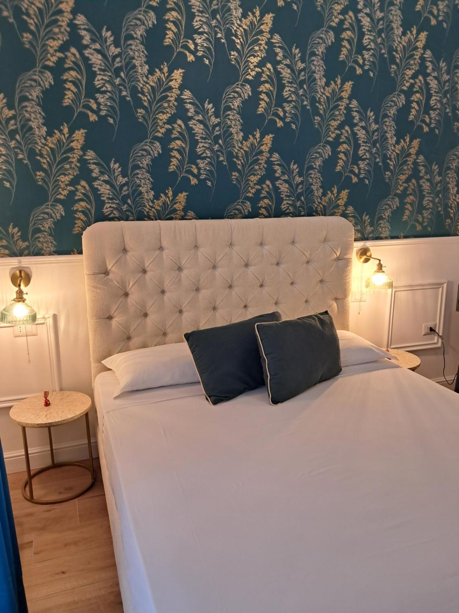 Hotel Domus Sirena Neapol Zewnętrze zdjęcie